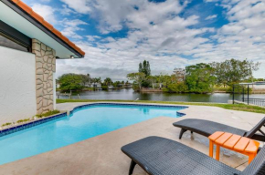 Cocoa Beach House on Banana River Walk to Ocean!